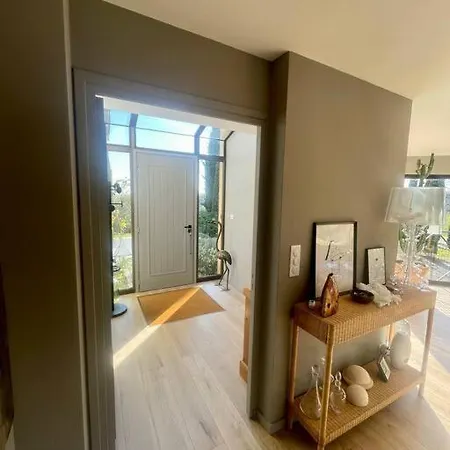 La Maison De Kat 别墅 *